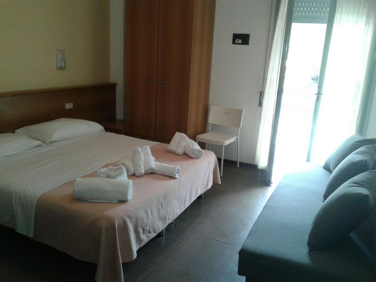 G/Hotel Lignano Lignano Sabbiadoro Exterior photo
